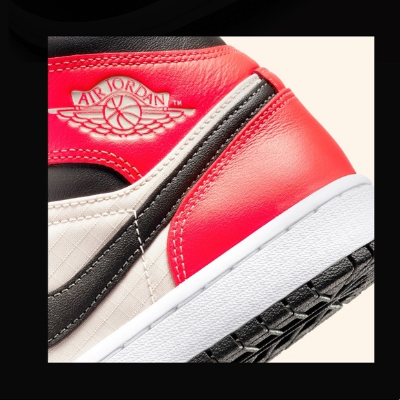 Air Jordan 1 Mid "Light Orewood Brown" Women’s Sz 6 - Picture 6 of 6